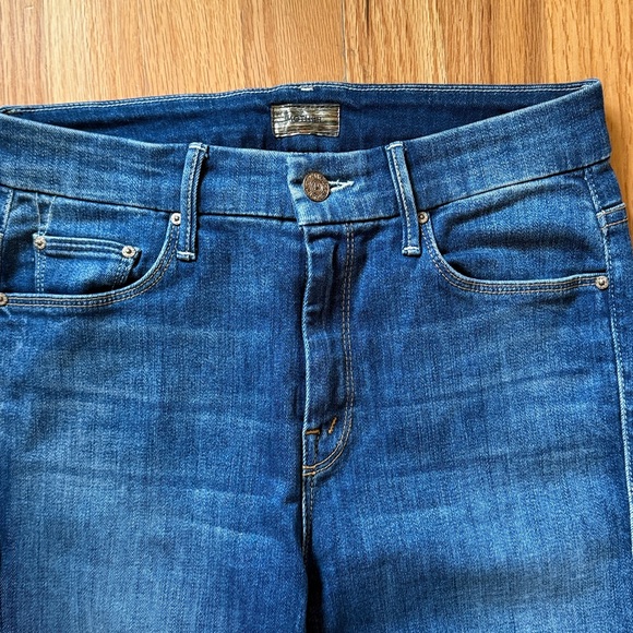 MOTHER HIGH WAISTED LOOKER ANKLE FRAY - Picture 2 of 7